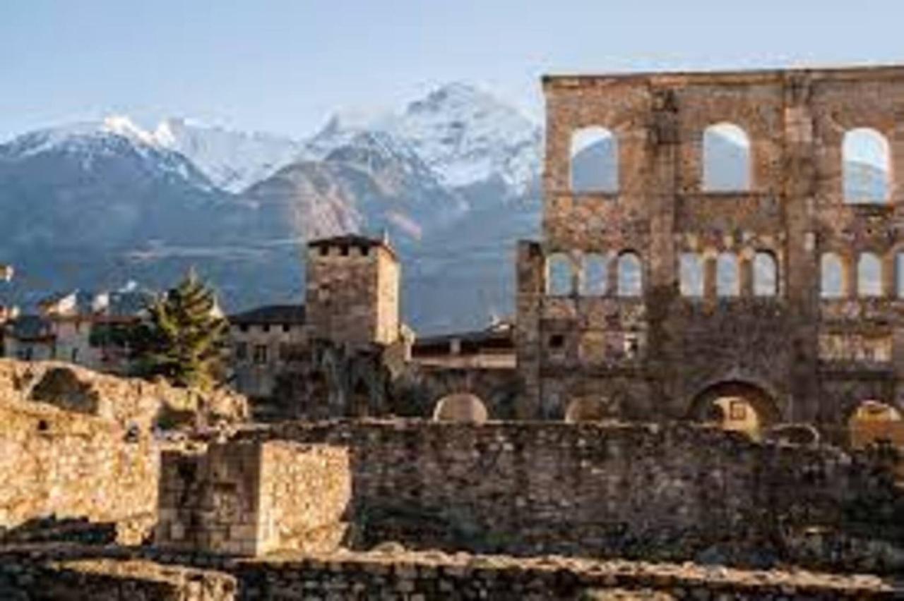 Apartmán Arco Iris Sarre Aosta Exteriér fotografie